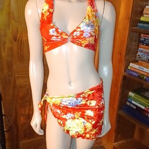 Floral Red Halter Top with Side Tie Sarong.  Sz Sm